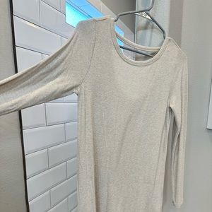 Lightweight tunic sweater